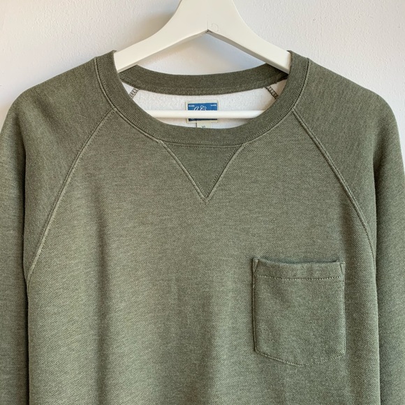 J crew army green classic sweatshirt NWOT - Picture 2 of 3